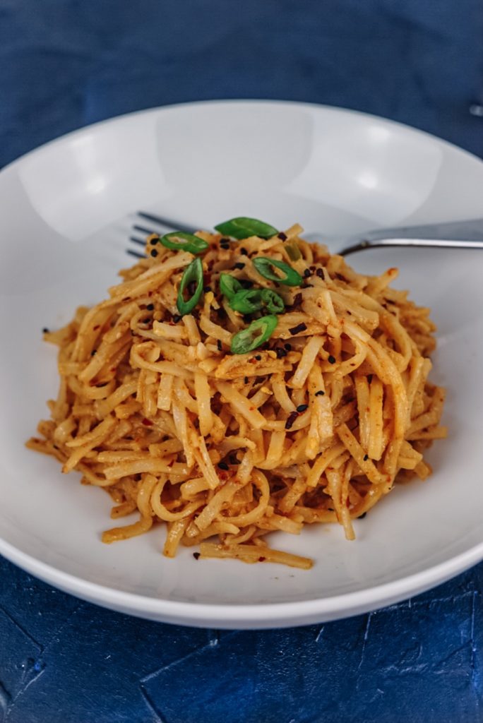 Thai Peanut Satay Noodles – The Spice Voyage